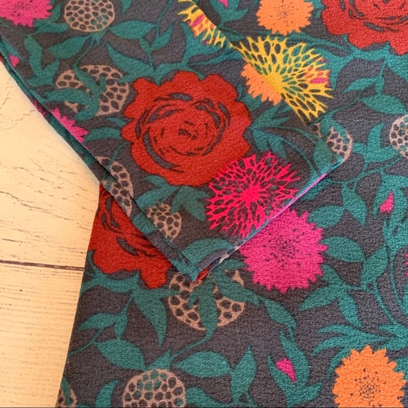 American Apparel Floral Shift Dress Size Small - Picture 4 of 7